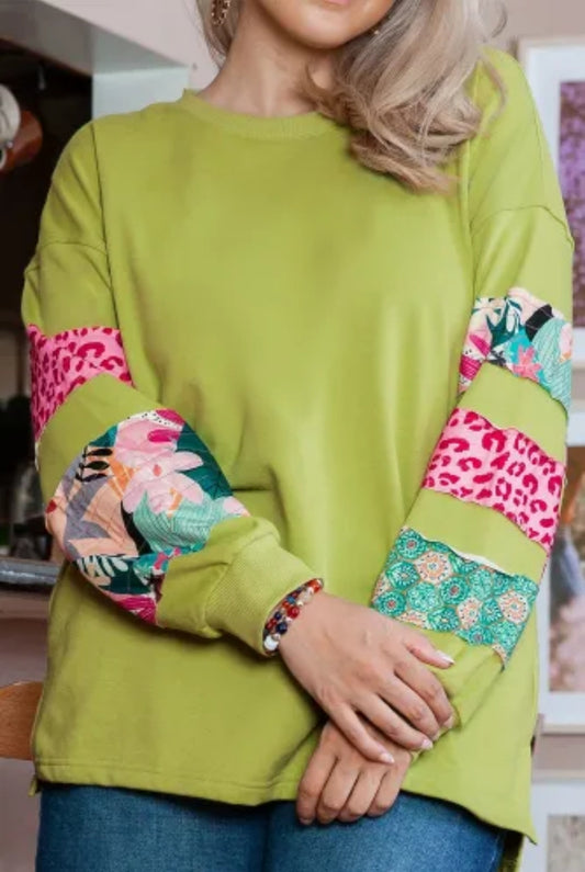 Plus Size Printed Patchwork Sleeve Split Sweatshirt