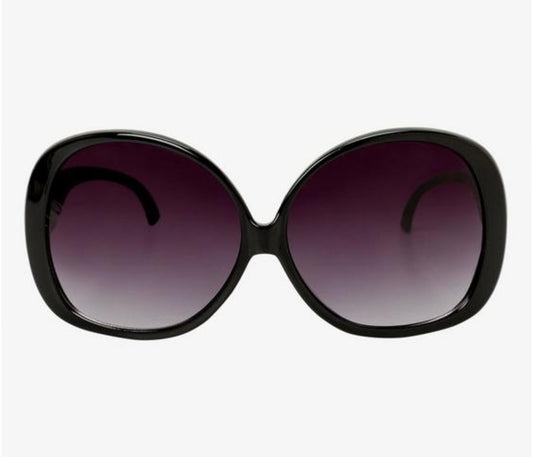 Super Chic Black Rounded Square Sunglasses